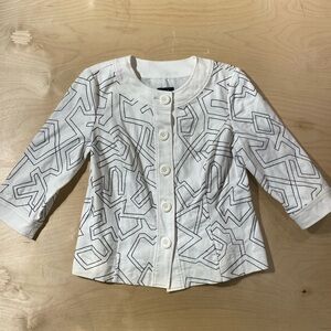 R.Q.T White Geometric Patterned Jacket Small (QL)